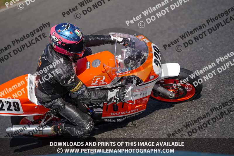 enduro digital images;event digital images;eventdigitalimages;mallory park;mallory park photographs;mallory park trackday;mallory park trackday photographs;no limits trackdays;peter wileman photography;racing digital images;trackday digital images;trackday photos